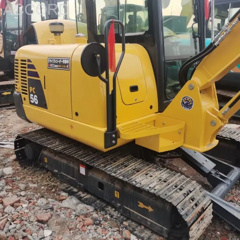 Used Excavator Komastu 56 (1)